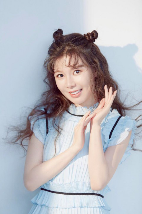 杨莹莹的写真-艺术照