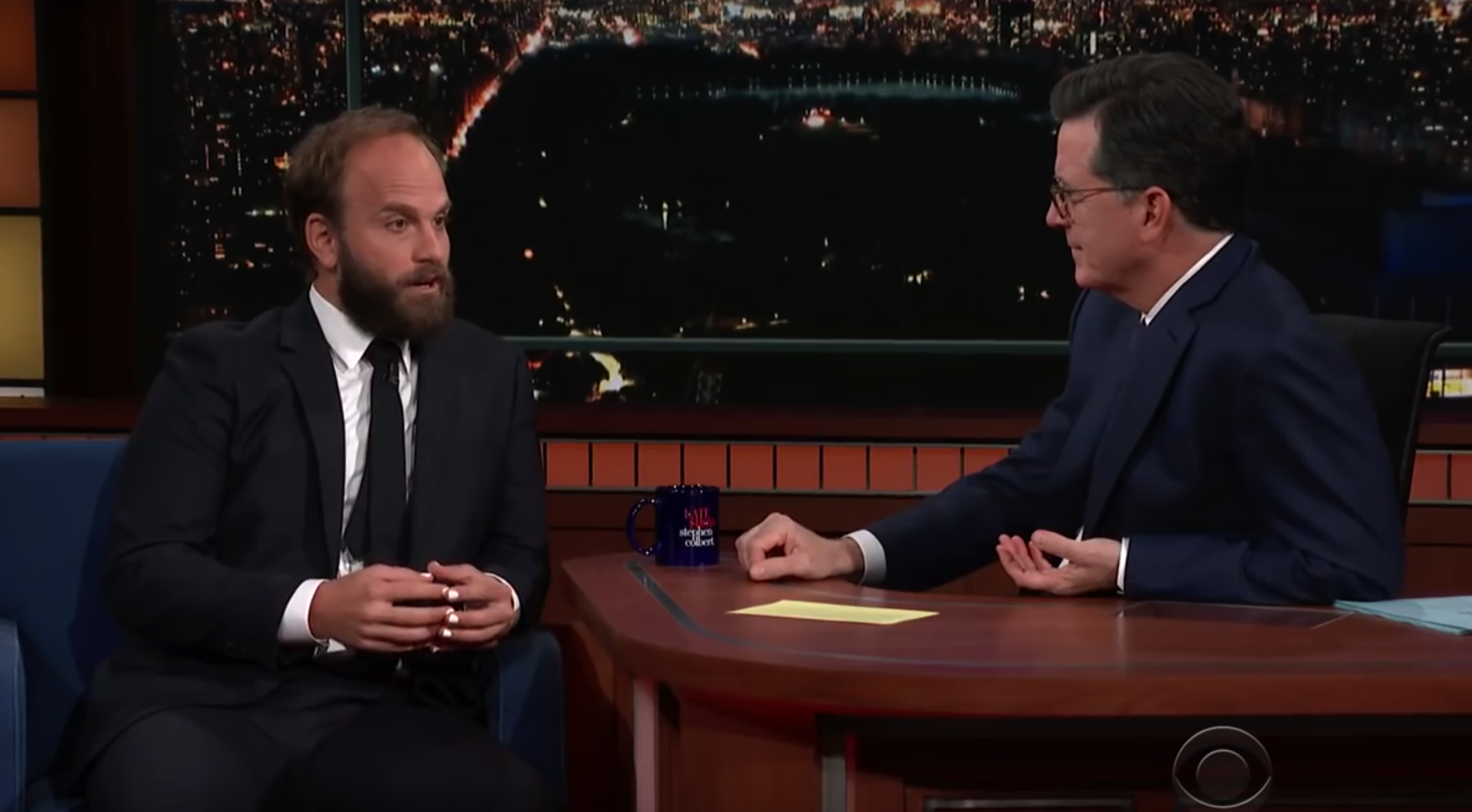 本·辛克莱尔的写真-指甲好评