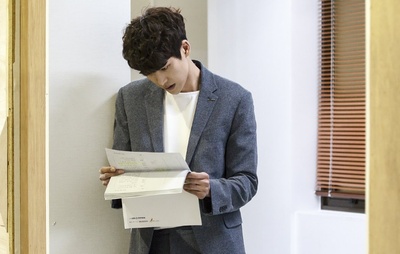 金振烨的写真-推理的女王2 추리의 ...