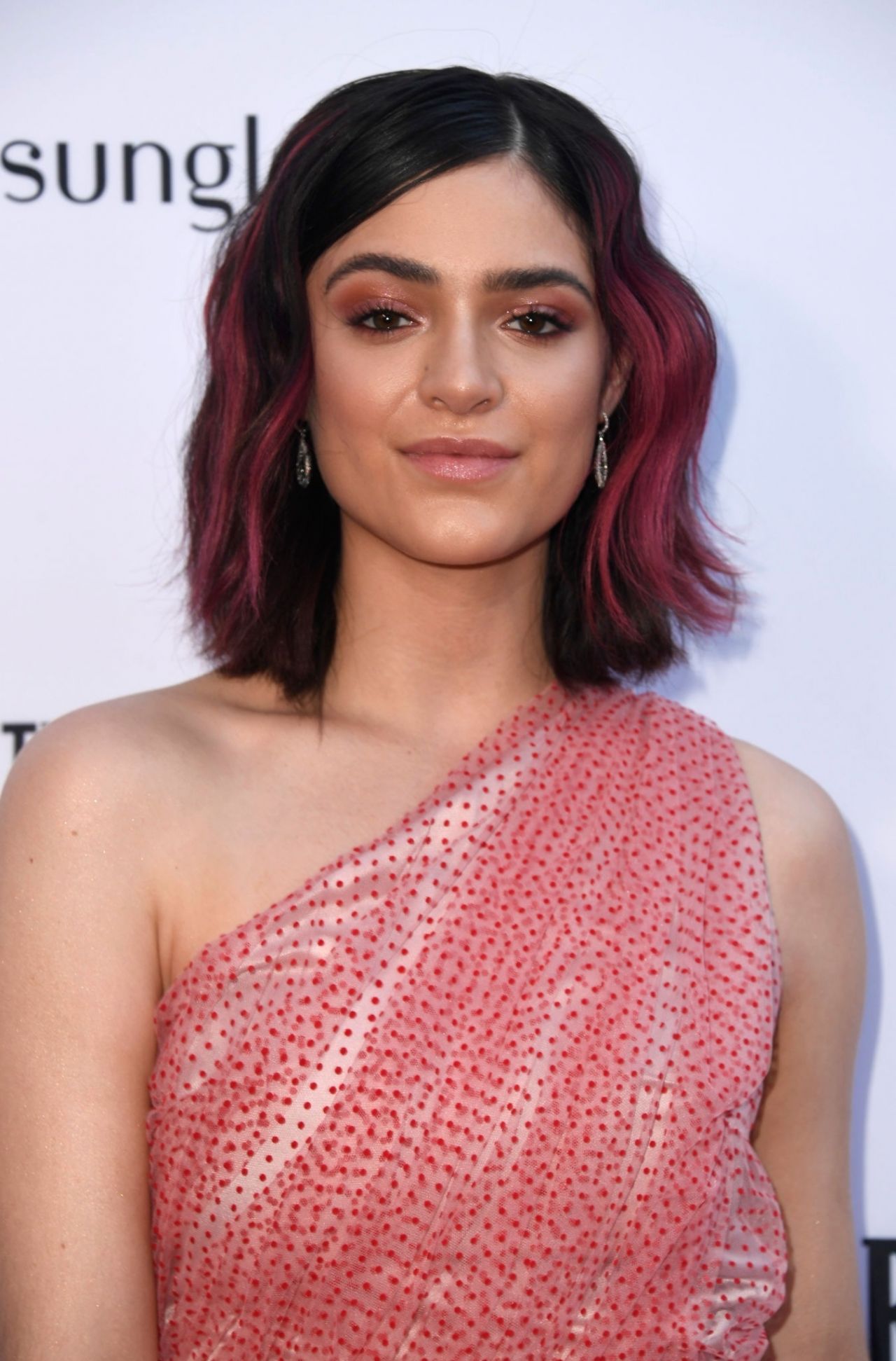 卢娜·布雷斯的写真