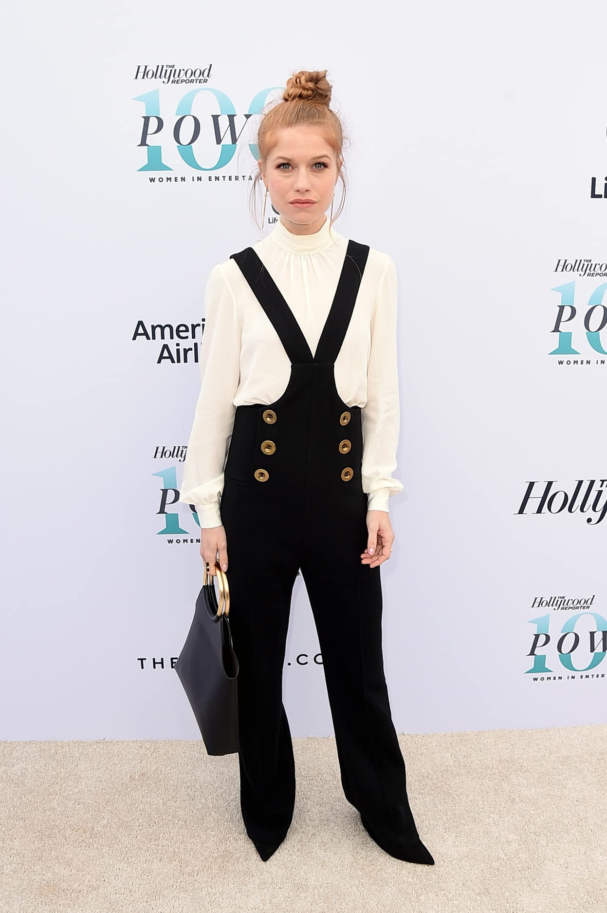 吉纳维芙·安吉森的写真