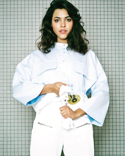 琪塔·昂赫的写真