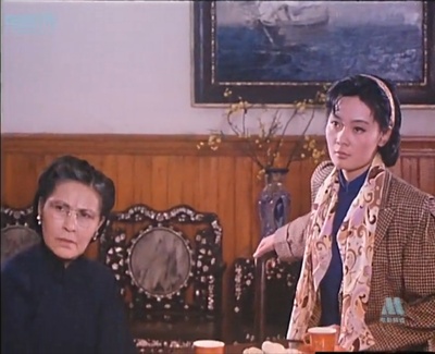 李红的写真-《山城雪》饰张小芸