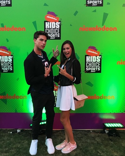 卡尔森·罗兰德的写真