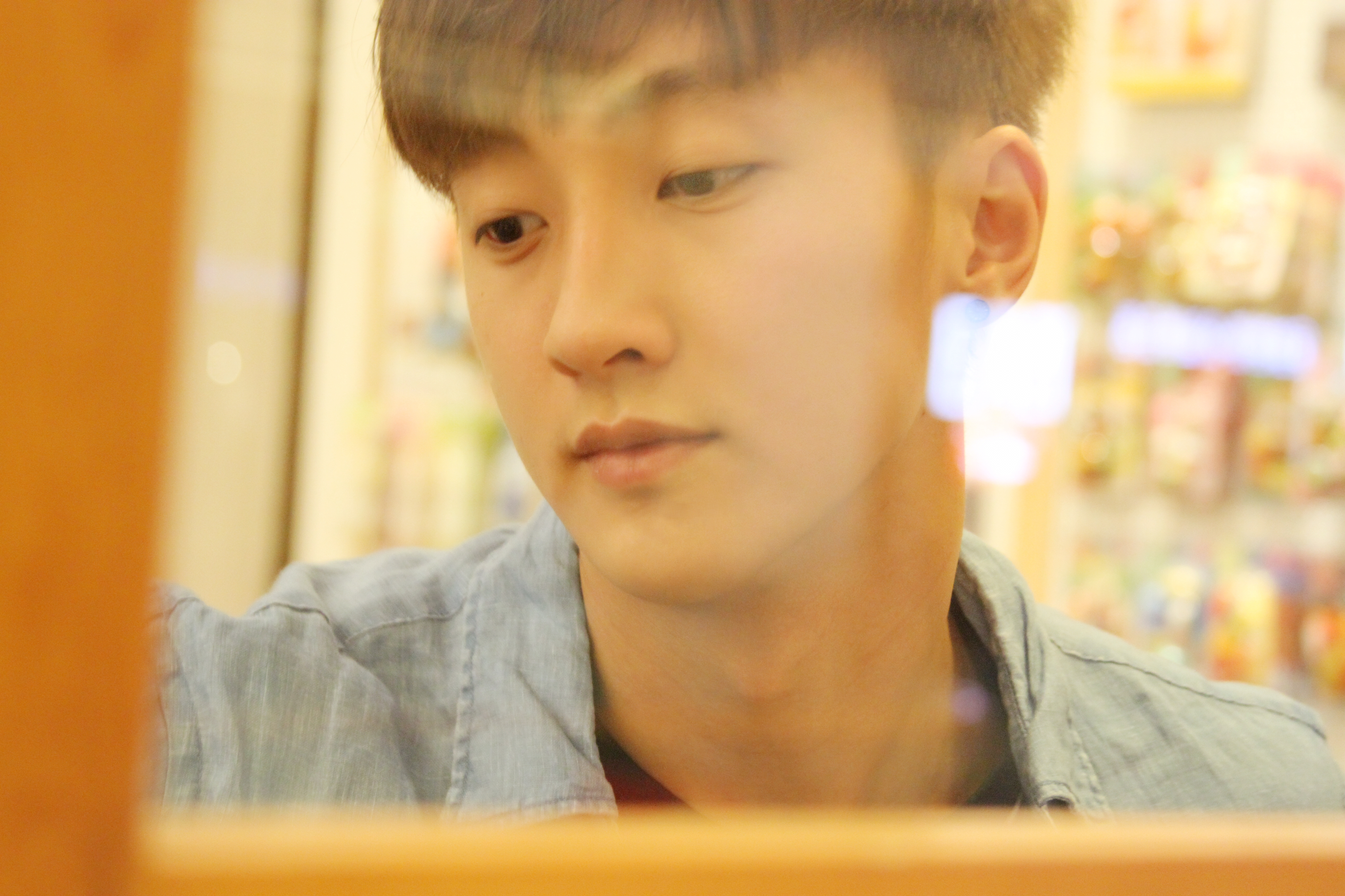 贾司特的写真-贾司特生活照