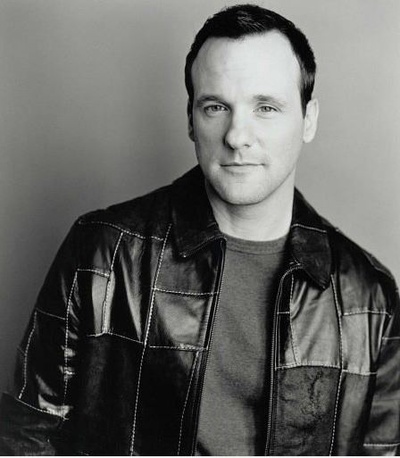 汤姆·维里卡的写真-有点帅啊