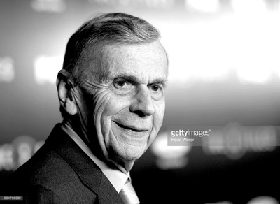 威廉·B·戴维斯的写真-William B. Davis