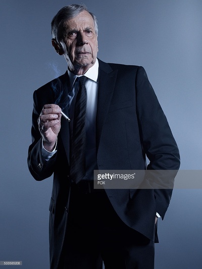 威廉·B·戴维斯的写真-William B. Davis