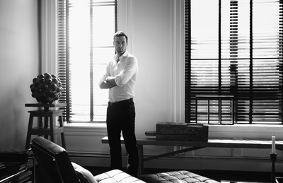 诺亚·米尔斯的写真