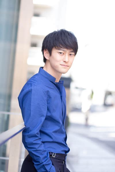 山本直宽的写真