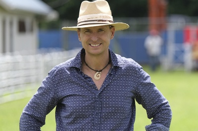 菲尔·基欧汉的写真