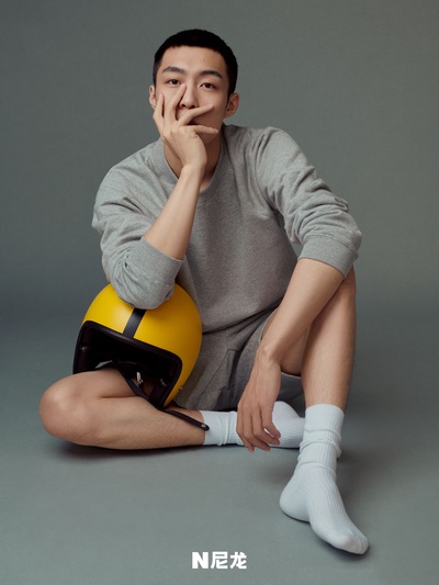 霄宇的写真-演员霄宇