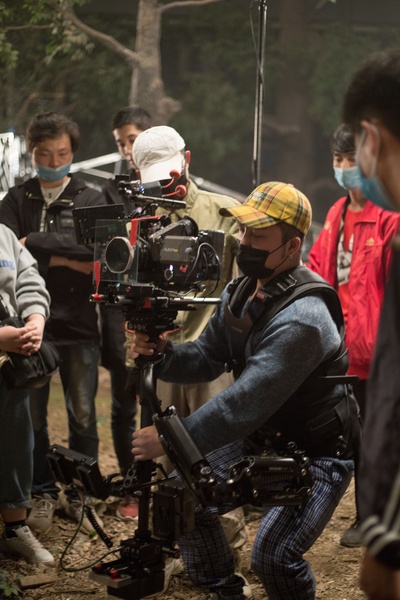 徐飞的写真-工作中的徐飞导演