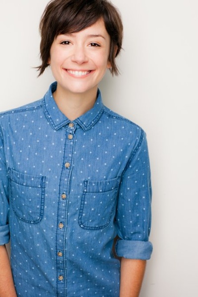 菲比·奈德哈特的写真