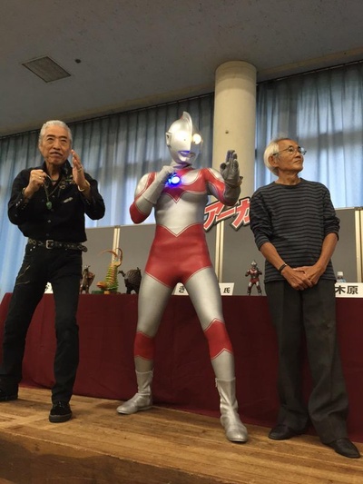 池谷仙克的写真-和菊池英一先生、新版...