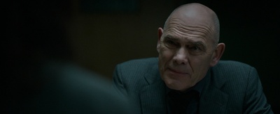 彼得·吉尼斯的写真-2019《官方机密》伦...