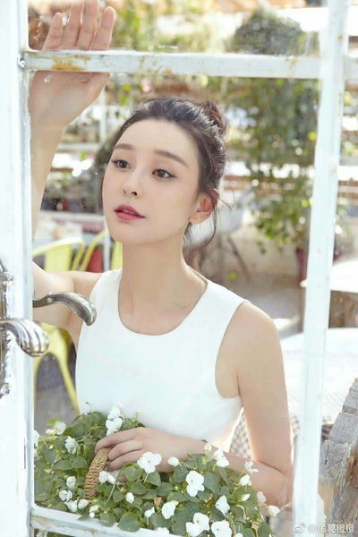 诸葛橙橙的写真