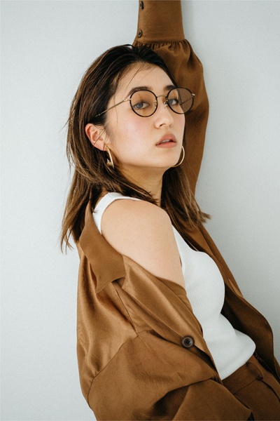 有末麻佑子的写真