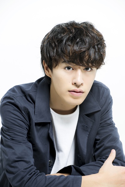 富田健太郎的写真