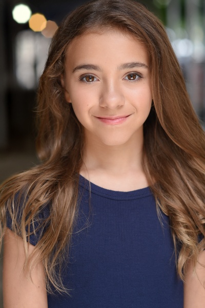 奥利维亚·爱德华的写真