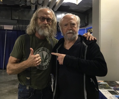 拉塞尔·霍奇金森的写真