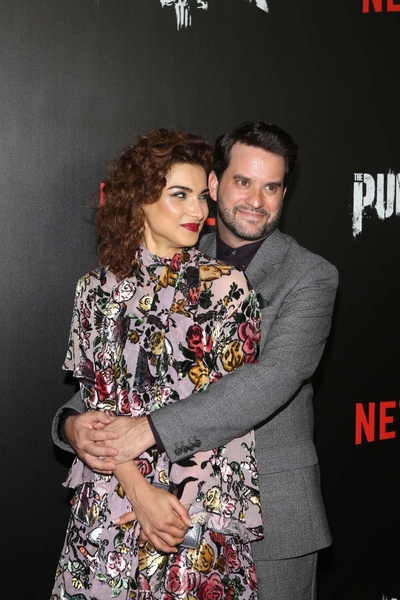 艾波·罗丝·雷瓦的写真