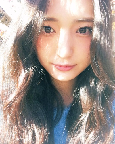 山贺琴子的写真