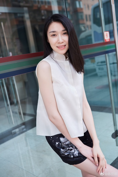 陈丽娜的写真