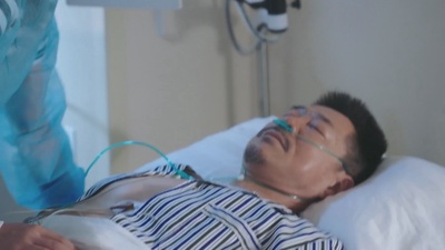 张永健的写真-张永健大叔饰演外科风...