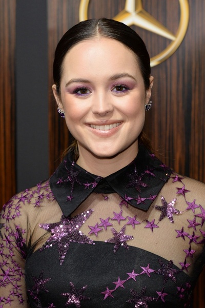 海莉·奥兰蒂亚的写真