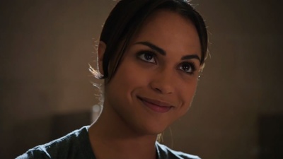 莫妮卡·雷蒙德的写真-妹子在这儿更沉着冷静...