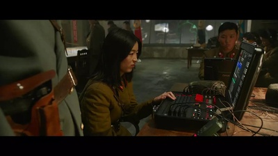 李芷媛的写真-那面都政变了，她还在...
