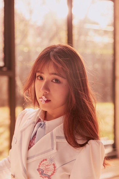 毛唯嘉的写真-毛唯嘉