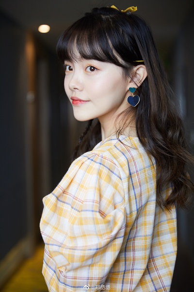 郑丞丞的写真