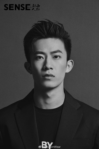 张开泰的写真-SENSE封面人物