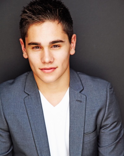 克里斯坦·安迪多米的写真