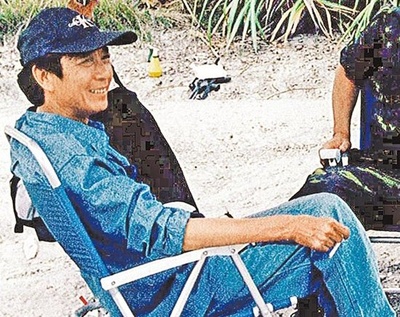 金鳌勋的写真-金鳌勋1988年拍片时...