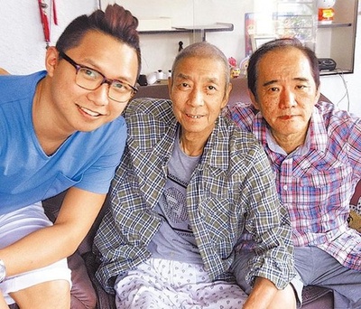 金鳌勋的写真-金鳌勋（中）与梅长锟...