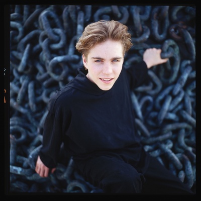 乔纳森·布兰戴斯的写真