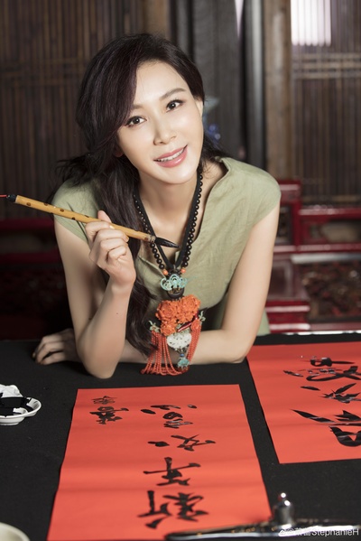 萧蔷的写真-https://weibo.com/619...