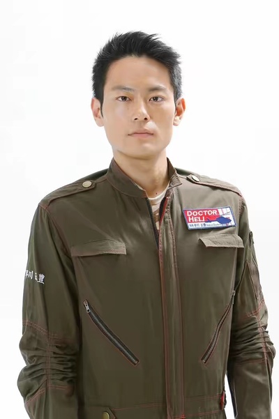 伊藤祐辉的写真