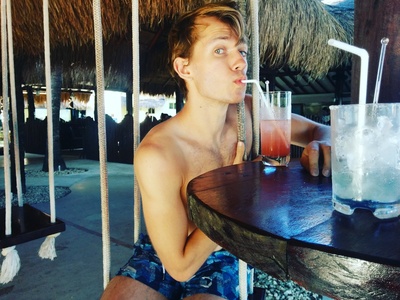 格雷格·奥斯汀的写真