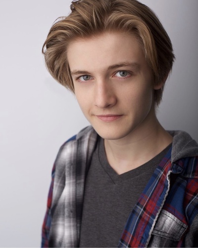 克里斯托弗·保罗·理查兹的写真-New headshot