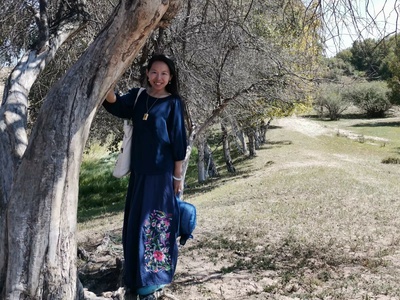 莲静竹衣的写真-乌兰布统