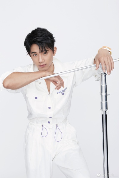 赵仁杰的写真-演员赵仁杰