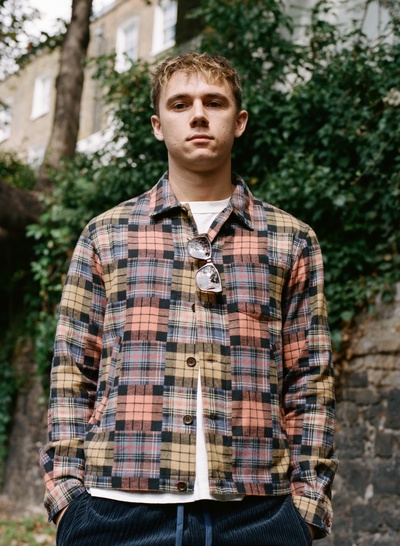 卡拉姆·林奇的写真