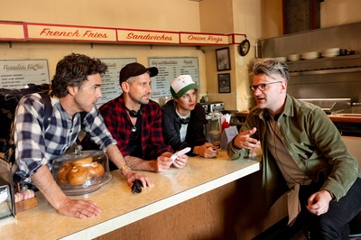 乔纳森·恩特威斯尔的写真