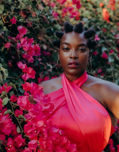 乌米·马萨库的写真