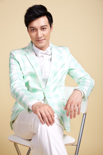 何建泽的写真-何建泽个人写真