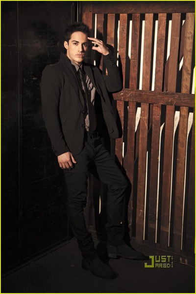 迈克尔·特瑞威诺的写真